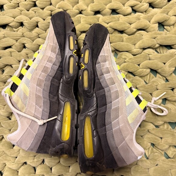 2009 Nike Air Max 95 Cool Grey Neon Volt Black Size 12 - Picture 1 of 6